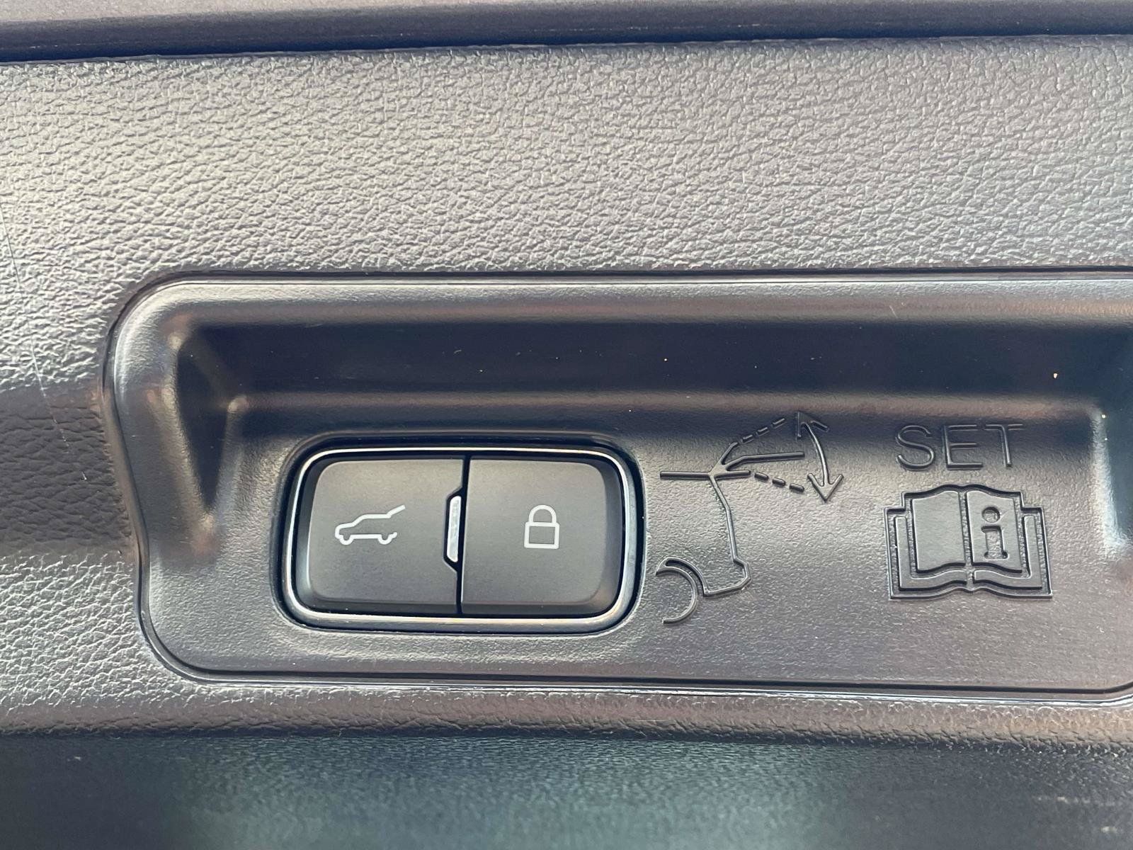 Used 2022 Ford Explorer Timberline AWD/4WD image 8