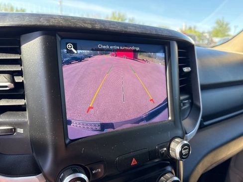 Used 2021 RAM 1500 Big Horn AWD/4WD image 23