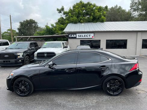 Used 2016 Lexus IS 200t RWD image 8