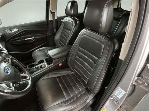 Used 2017 Ford Escape Titanium w/ Equipment Group 301A image 9