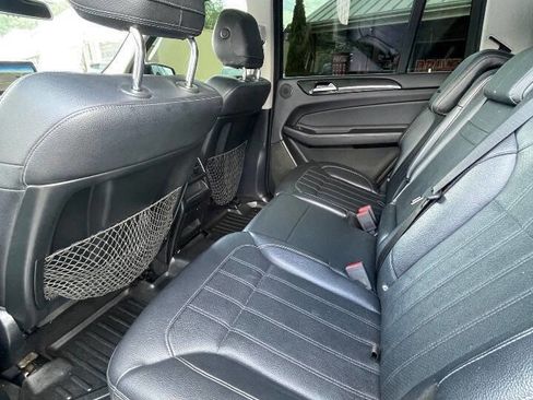 Used 2017 Mercedes-Benz GLS 450 4MATIC image 17