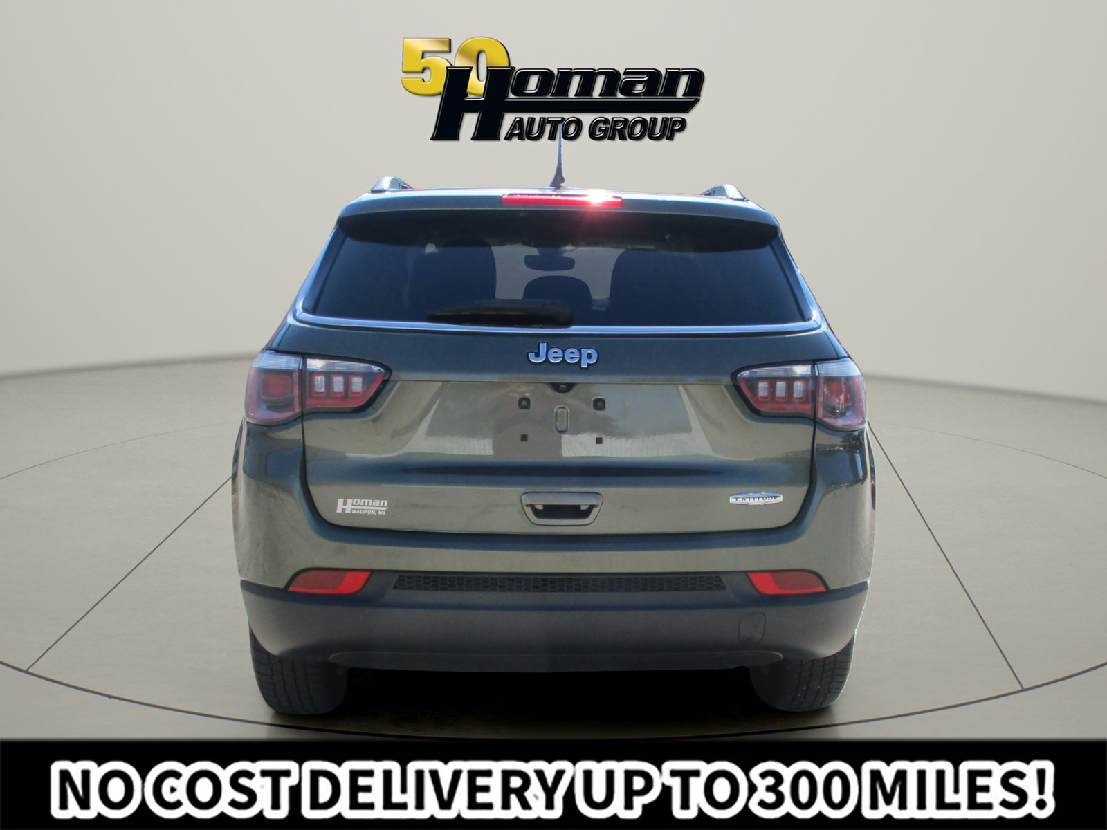 Used 2017 Jeep Compass Latitude w/ Popular Equipment Group FWD image 4
