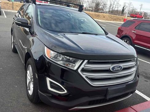 Used 2017 Ford Edge SEL w/ Equipment Group 201A image 3