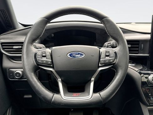 Used 2021 Ford Explorer ST w/ Equipment Group 401A AWD/4WD image 12