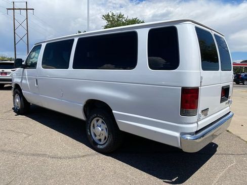 Used 2013 Ford E-350 and Econoline 350 XLT RWD image 3