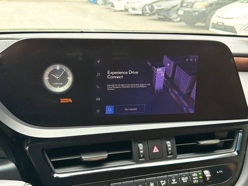 Used 2023 Lexus ES 350 w/ Premium Package FWD image 27