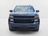 Used 2020 Chevrolet Silverado 1500 Custom w/ Custom Value Package image 2