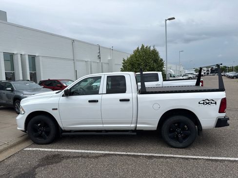 Used 2016 RAM 1500 Express AWD/4WD image 4