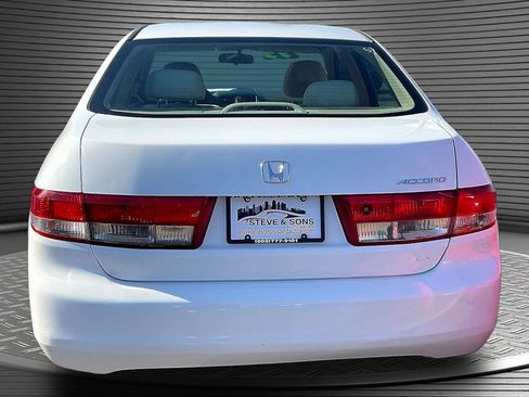 Used 2004 Honda Accord LX image 5