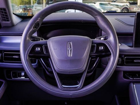 Used 2020 Lincoln Aviator Reserve w/ Equipment Group 201A AWD/4WD image 13