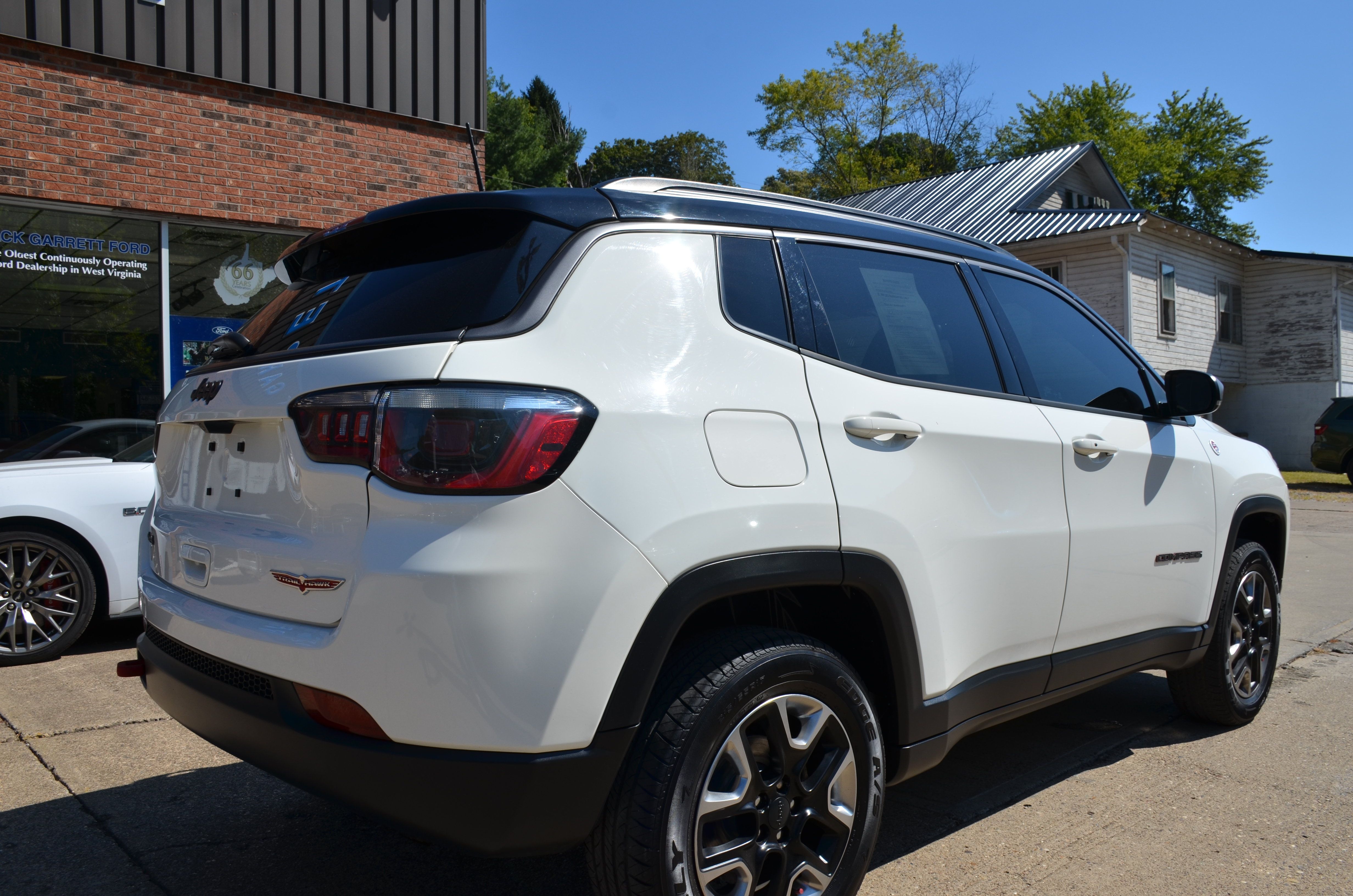 Used 2018 Jeep Compass Trailhawk w/ Navigation Group AWD/4WD image 6