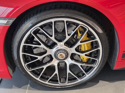 Used 2014 Porsche 911 Turbo image 16