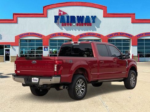 Used 2021 Ford F250 Lariat w/ Lariat Ultimate Package image 4