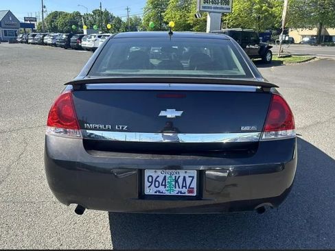 Used 2009 Chevrolet Impala LTZ FWD image 5