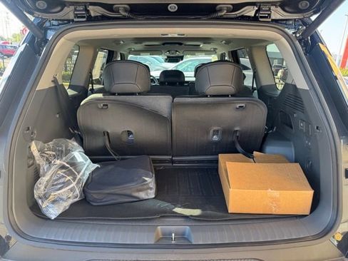 New 2026 Kia EV9 Wind AWD/4WD image 32