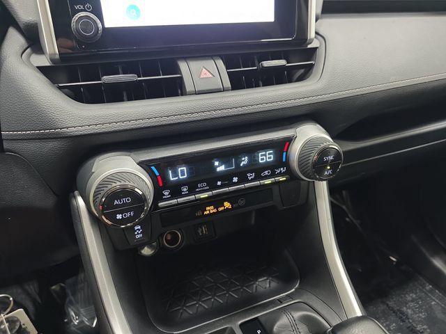 Certified 2025 Toyota RAV4 LE AWD/4WD image 21