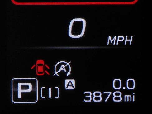 Certified 2025 Subaru Crosstrek 2.5i Limited w/ Crosstrek Mirror Package image 32