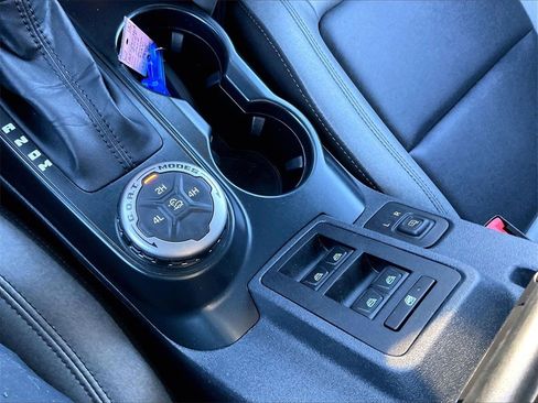 Used 2024 Ford Bronco Big Bend image 32