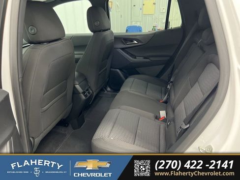 New 2026 Chevrolet Equinox LT FWD image 11