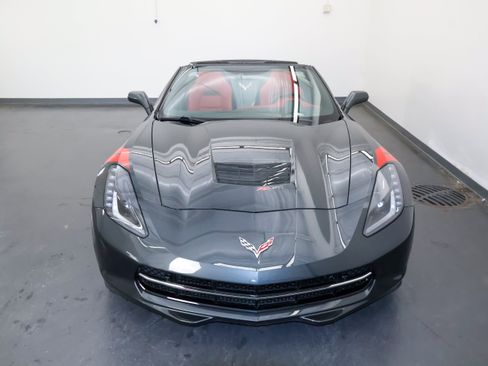 Used 2019 Chevrolet Corvette Stingray Convertible Z51 2LT RWD image 11