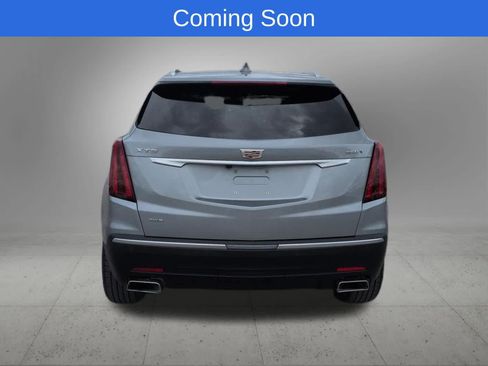 Used 2025 Cadillac XT5 Luxury w/ LPO, Floor Liner Package AWD/4WD image 5