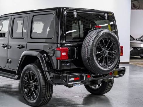 Used 2021 Jeep Wrangler High Altitude image 13