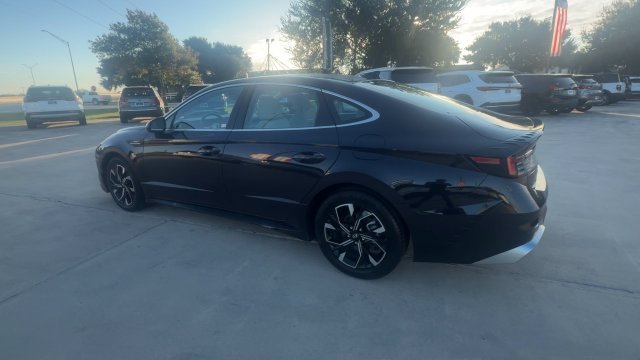 Used 2025 Hyundai Sonata SEL FWD image 6