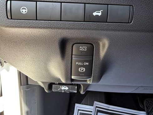 New 2026 Nissan Murano SV AWD/4WD image 16