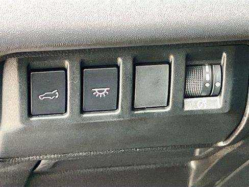 Used 2024 Subaru Ascent Limited w/ Technology Package image 10