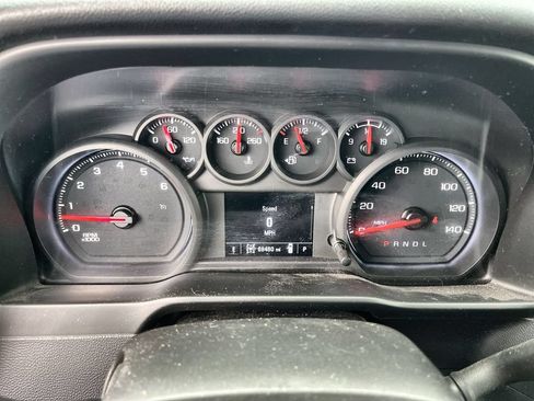 Used 2021 Chevrolet Silverado 2500 Custom w/ Custom Value Package AWD/4WD image 11