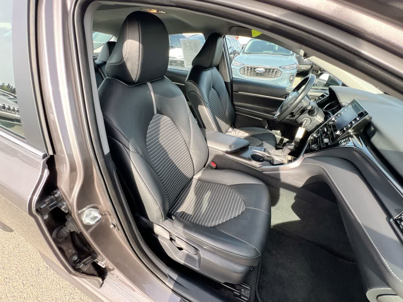 Used 2023 Toyota Camry SE FWD image 28