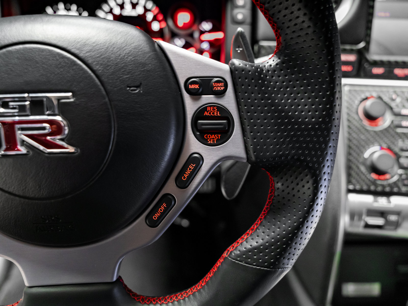 Used 2009 Nissan GT-R Premium AWD/4WD image 50