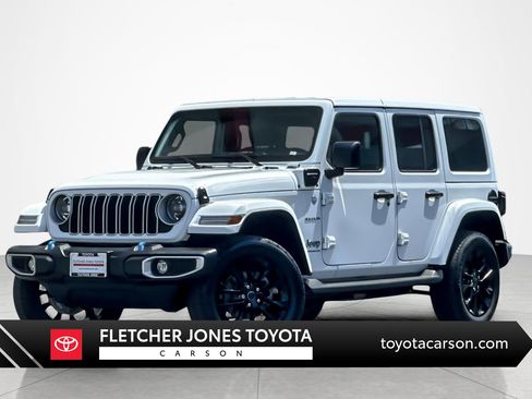 Used 2024 Jeep Wrangler Unlimited Sahara AWD/4WD image 1