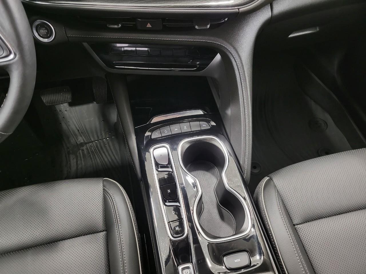 Used 2023 Buick Envision Essence AWD/4WD image 18