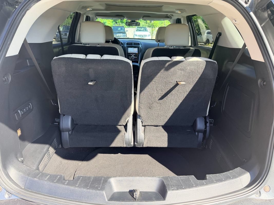 Used 2017 Ford Explorer Platinum AWD/4WD image 15