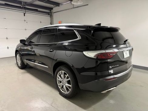 Used 2023 Buick Enclave Essence w/ Experience Buick Package AWD/4WD image 5