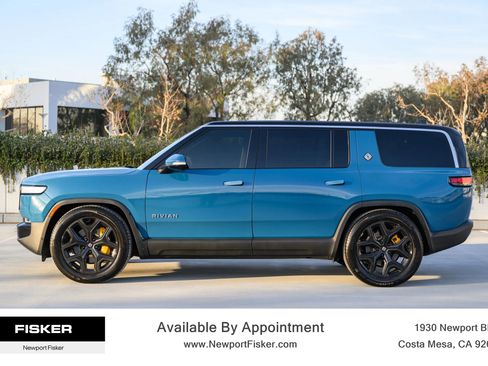 Used 2023 Rivian R1S Adventure image 2