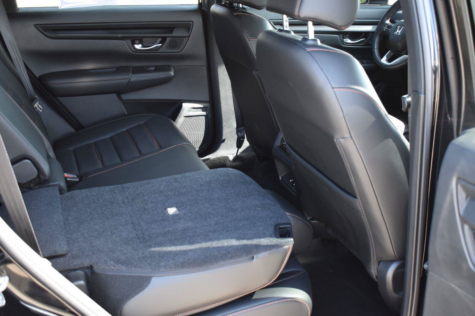 Used 2025 Honda CR-V Sport-L image 17