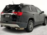 Used 2018 GMC Acadia SLT image 2