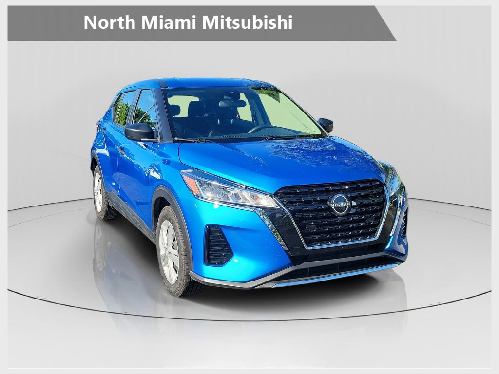 Used 2024 Nissan Kicks S FWD image 1