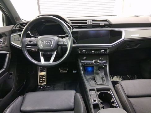 Used 2020 Audi Q3 2.0T Prestige image 14