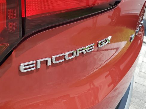 Used 2024 Buick Encore GX Preferred FWD image 8