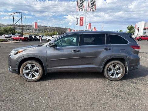 Certified 2018 Toyota Highlander Limited AWD/4WD image 6