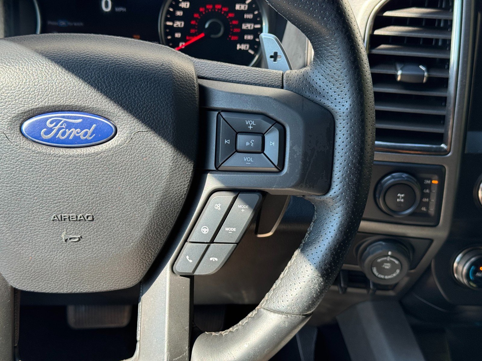 Used 2019 Ford F150 Raptor w/ Equipment Group 802A Luxury AWD/4WD image 24