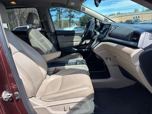 Used 2018 Honda Odyssey EX-L image 13