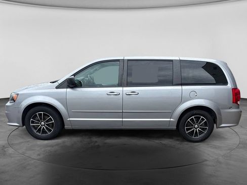 Used 2015 Dodge Grand Caravan SE w/ Quick Order Package 29E SE FWD image 6