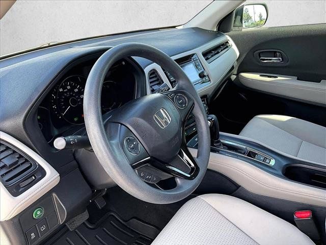 Used 2021 Honda HR-V LX image 14