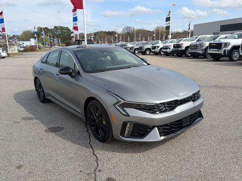 Certified 2025 Kia K5 GT w/ GT1 Package image 6