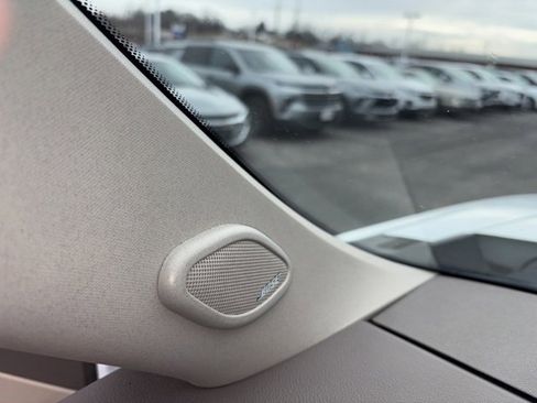 Used 2011 GMC Sierra 1500 SLT w/ SLT Convenience Package image 19