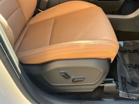 New 2026 Hyundai Santa Fe Calligraphy AWD/4WD image 18